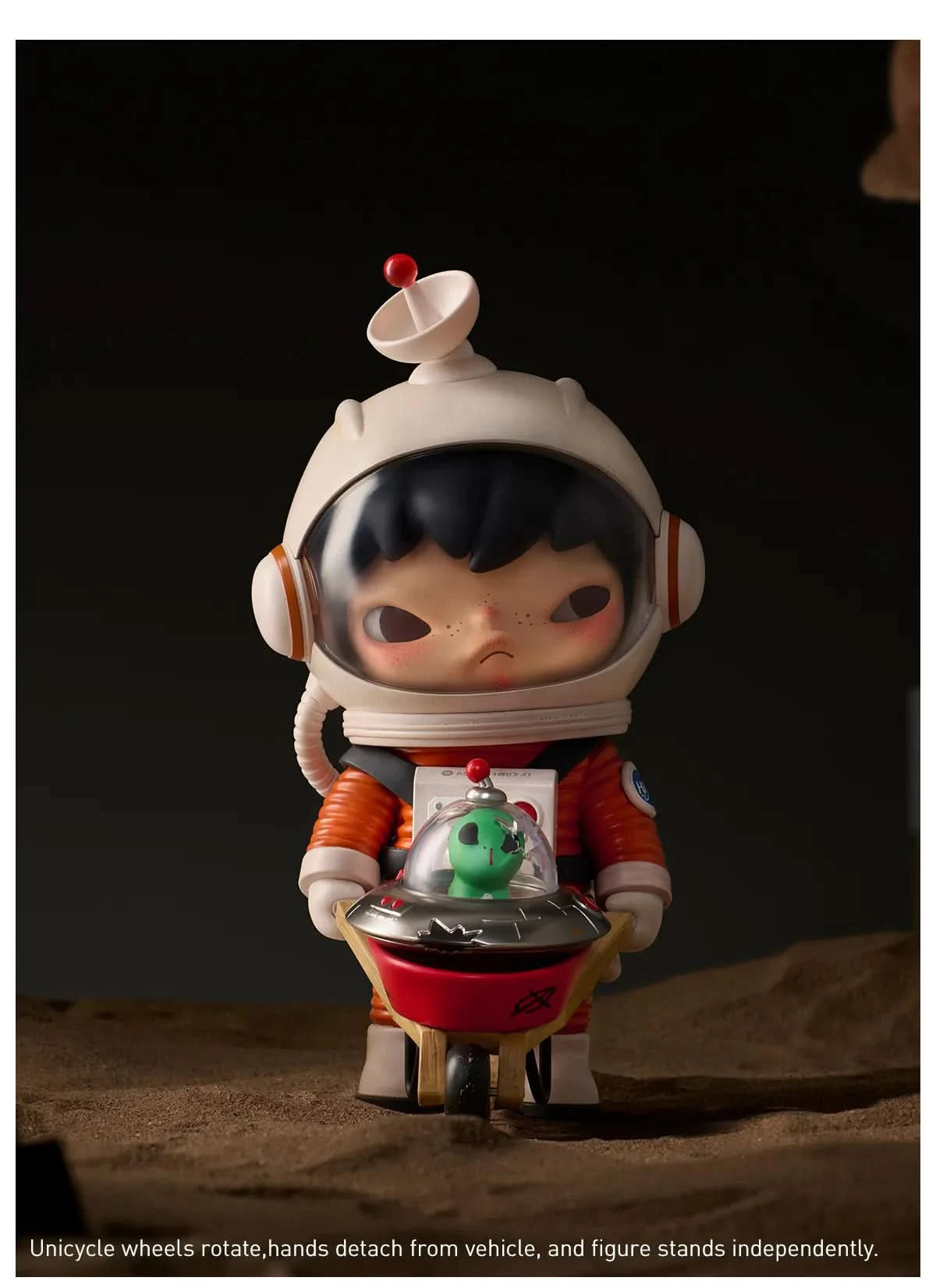 HIRONO Search for Aliens Figurine