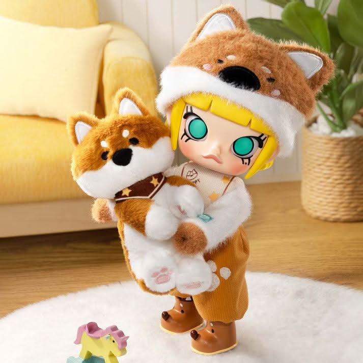 MOLLY Hugging 1/8 Action Figure - toptoylands