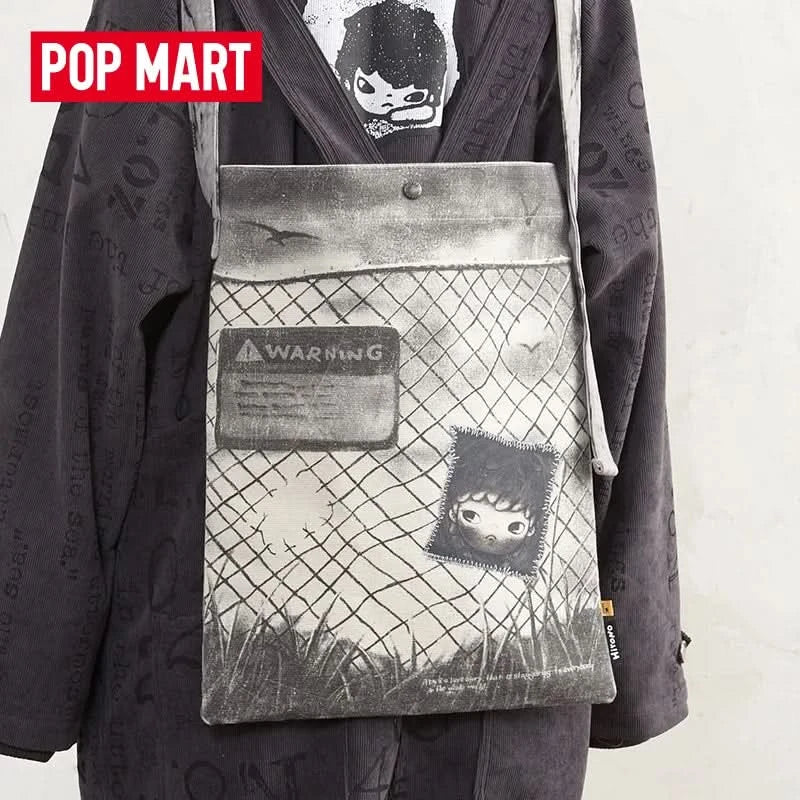Hirono Living Wild Decaying City Series Bag，China Limited - toptoylands